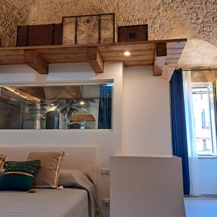 Hotel Caieta Housing Geata Exterior foto